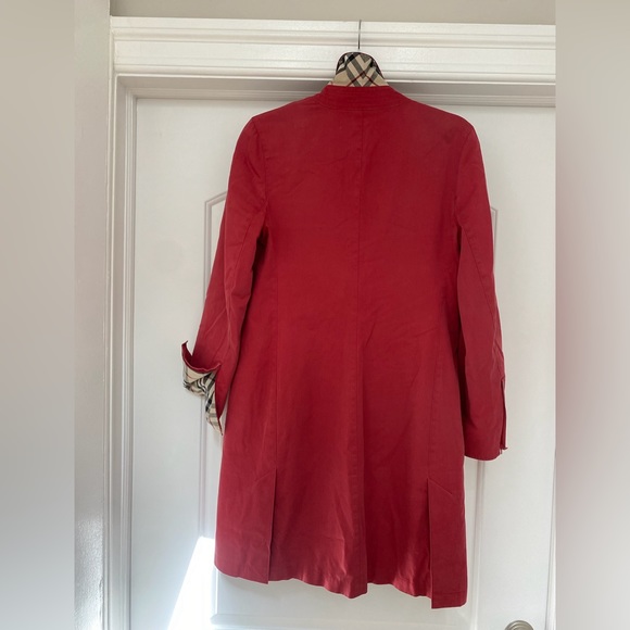 Burberry Mid-length Heritage Car Coat: Red - Picture 5 of 14